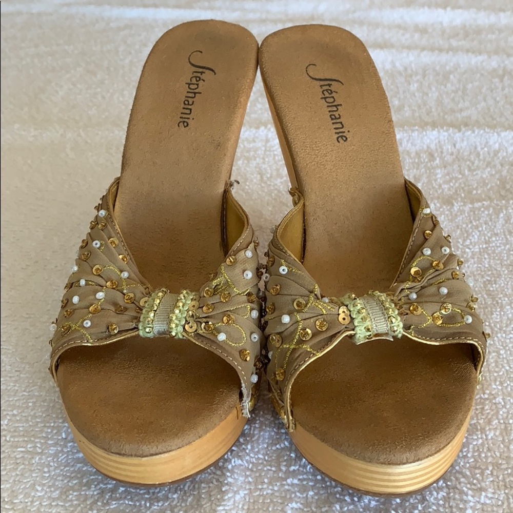 Stephanie slip on sandals
